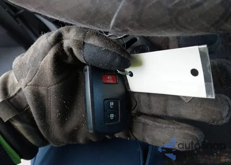 2021 Toyota Tacoma Trd Off-Road from USA, damaged, VIN 3TYCZ5AN0MT034182